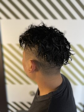 バーバーバー 都賀(BARBER-BAR) ツイストパーマ