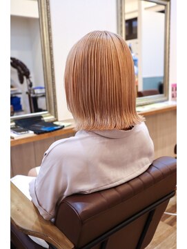 クラス(CLASS) ブロンド