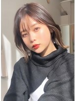 ノイ(noi)&nbsp;顔周りレイヤーカットグレージュカラーくびれボブベージュカラー