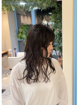 シアン 栄店(CYAN.) ロングのナミナミパーマ