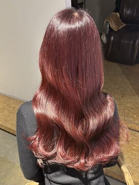 セブンベルベット(7 Velvet) チェリーレッド【円口睦】