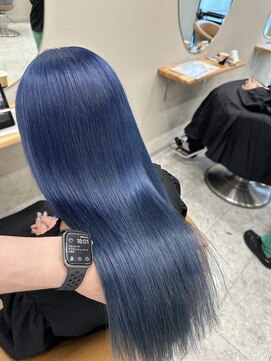 シカ 神戸三宮元町店(Cica) ブルー 色落ち ブリーチ ダブルカラー 髪質改善 三宮