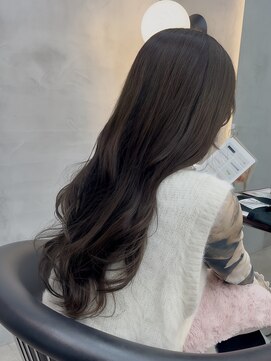 ロンドポレール 北千住(Lond polaire) レイヤーカット/オリーブベージュ