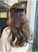 マロンベージュフェミニンロング似合わせカット_ba542301