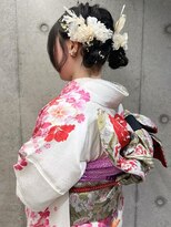 アンド アノン(and anon)&nbsp;着物ヘアセット 成人式 ツインお団子 アップスタイル 着付け