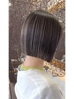 シエル ドゥ サワ(ciel de SAWA)&nbsp;春◎アンブレラカラー×透明感グレージュ小顔ボブ