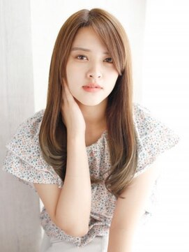 ナル 白山神社参道通り店(nalu) 長めの前髪のナチュラルロングスタイル