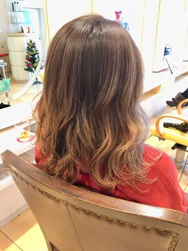 チアー(Cheer) バレイヤージュ+インナーカラー