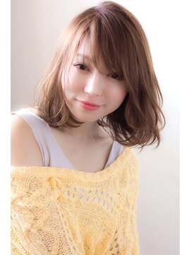 エルフォ(elfo) 【elfo】ハニーベージュならボブも重く見えないのでおすすめ