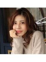 ラ ヴィレット(LA VILLETTE)&nbsp;巻髪セミロング