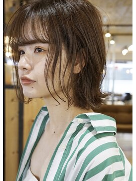 ブルック(BROOK.) 抜け感ボブ