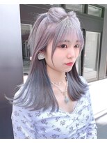 ルイ(LOUIS)&nbsp;【 LOUIS 】韓国ヘア 水色カラー