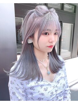 ルイ(LOUIS) 【 LOUIS 】韓国ヘア 水色カラー