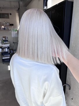 スオーノ(SUONO) ホワイトカラー