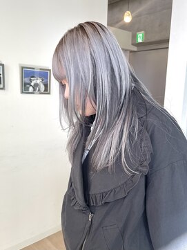 オーオ シカシカ(OOO YY) 地毛を伸ばしていきたい方のためのデザインカラー