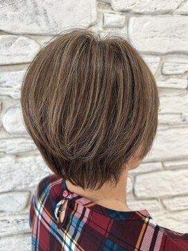 ヘアー ルセロ アット プリム(hair lucero @ prim) 白髪ぼかしハイライト