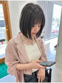 ぷつっとボブ【オリーブグレージュ】