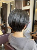 耳かけ丸みショート