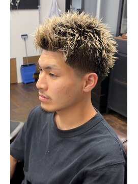 バタクラン(BATACLAN) スパイキーショート/テーパーフェード/バーバー/シェービング