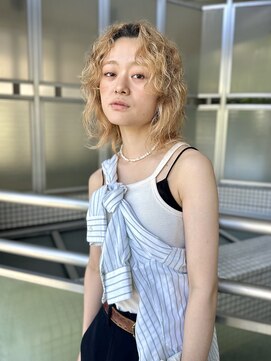 ロジェ(loje) 20代30代40代 ミディアムパーマヘア/ニュアンスウェーブ