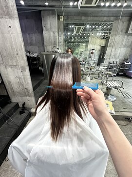 ウィチ(wichi) 8ヶ月ぶりの縮毛矯正