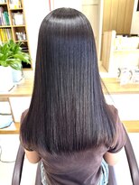 メタ(META)&nbsp;【髪質改善×美髪ストレート】