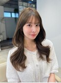 ひし形レイヤーカット 小顔カット オリーブベージュ