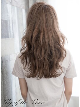 リリーオブザベイス(Lily of the Vase) ロングレイヤー