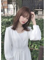 ソワリー 栄(THOiRY)&nbsp;小顔カットが得意なスタイリストby坂元