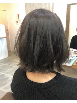 ビスクヘアデザイン(bisq hair design) 切りっぱなしボブ×ふんわりレイヤー