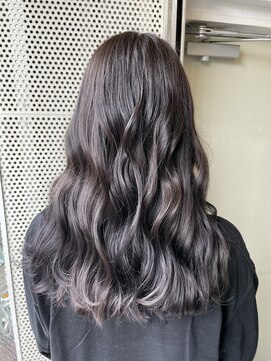 テテ(TETE) 暗髪グレージュ 心斎橋×長堀橋