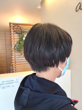 アカラ ヘアー akala ｈair ツーブロマッシュ