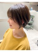 ナチュラル束感ショートとふんわりカール