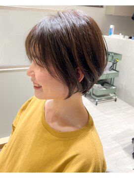 ラベスト キョウト(LOVEST) ナチュラル束感ショートとふんわりカール