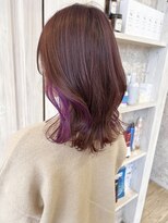 キャアリー(Caary)&nbsp;福山Caaryインナーカラー塩基性バイオレット秋冬デザインカラー