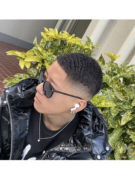 大阪濡れパン/大阪バズニグロ/パンチパーマ/フェードカット/茨木