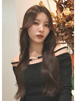 ロンプ(romp)&nbsp;韓国ヘア/小顔レイヤー／グレージュカラー/髪質改善