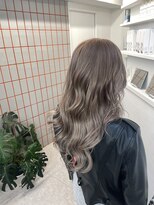 ペレ 渋谷(PELE)&nbsp;h_ デザインカラー/レイヤーカット/ウェットヘア/ベージュ