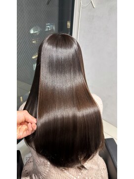 コークス 原宿 表参道(COKETH) 縮毛矯正/髪質改善/ブリーチ縮毛矯正/ストレートパーマ/時短ヘア