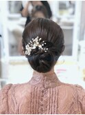 結婚式 二次会 お呼ばれ アップスタイル＋華やかアクセサリー