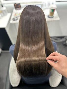 ピリオド 松阪(Period.) ロングヘアーオリーブベージュ髪質改善 松阪美容室