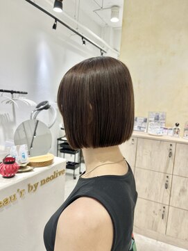ビューバイネオリーブ 用賀店(Beau'r by neolive) 大人ガーリーダークアッシュ似合わせカットミディアムレイヤー
