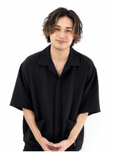【ＹＵＫＩ】寒色×艶髪。赤みを抑えた暗髪スタイルが得意