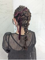 2席のみの美容室 アナイス(Anaiss) 編みおろしポニーテール*
