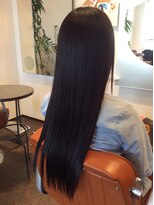 フルール(fleur)&nbsp;【ツヤツヤさらさら☆黒髪ストレートのロングスタイル】