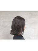 透明感アッシュ外ハネボブ