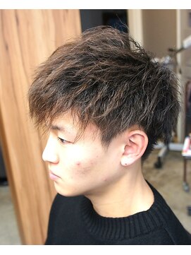 バーバーショップボヤージュ(BARBER SHOP VOYAGE) ゆるふわツイスト