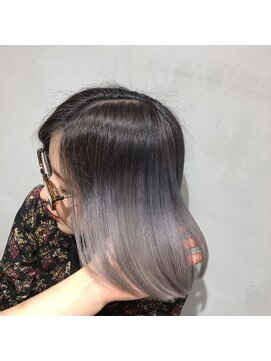 アンベリール 大名(Embellir) ブリーチ縮毛矯正