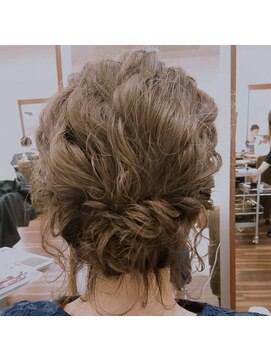ヘアメイク ポルテ(HAIR MAKE PORTE) ルーズなボブアレンジ