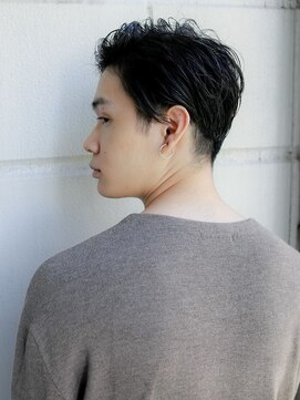 ルティア(Lutia) 刈り上げ ツーブロック ビジネスヘア★★